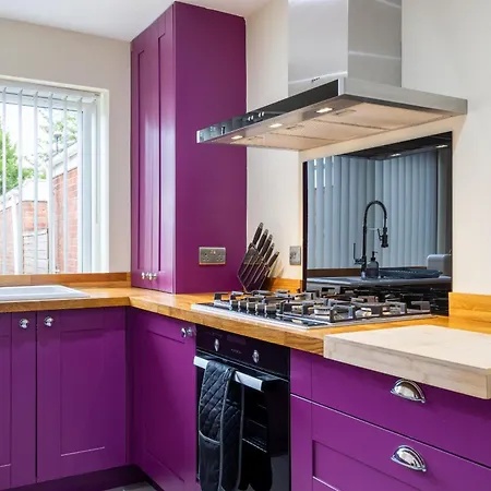 Дом отдыха Creswicke 3 Bedroom House - Knowle, Бристоль