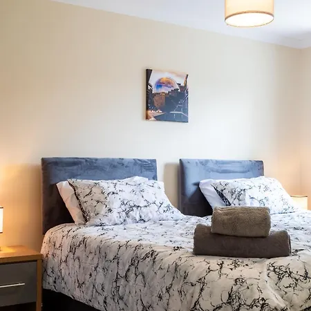 Дом отдыха Creswicke 3 Bedroom House - Knowle, Бристоль
